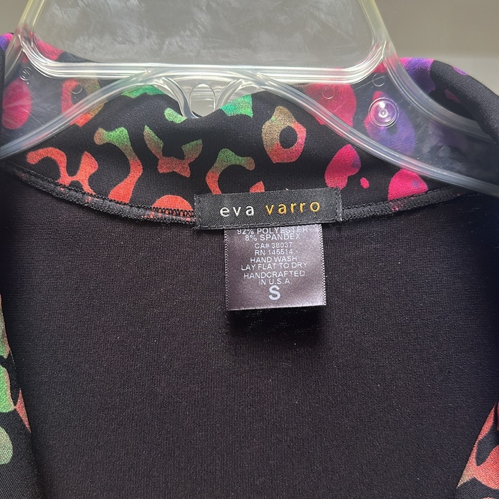 Eva Varro Jacket. Muti colored. Size small. - Picture 2 of 4